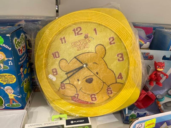 Winnie The Pooh Table Clock - Supplies