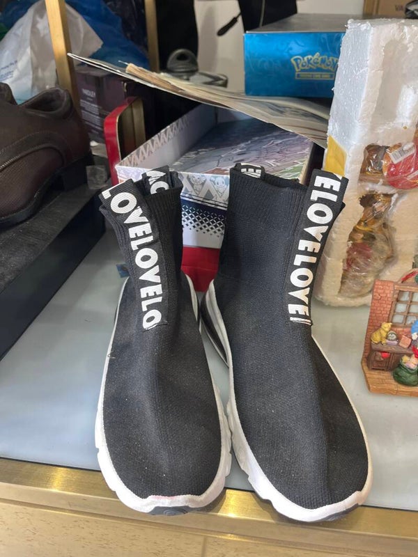 Women Black Slip-on Sneakers - Size 38
