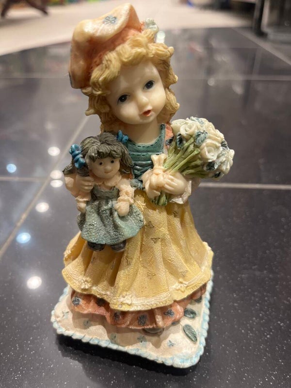 Figurines-Decor***