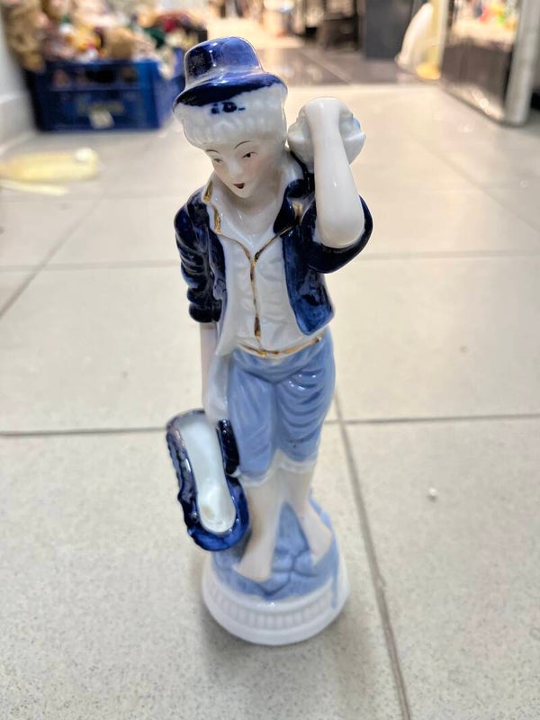 Gentlemen Figurine-Decor ***