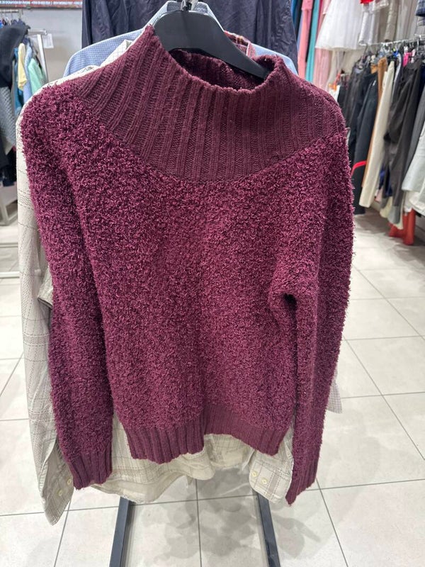 Women Polo - Size Large