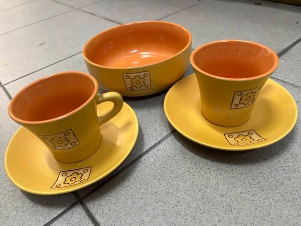 Ceramic cups and saucer- Supplies ***