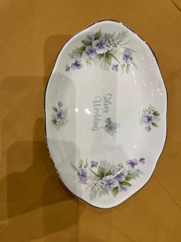 Silver Wedding Dish - Decor