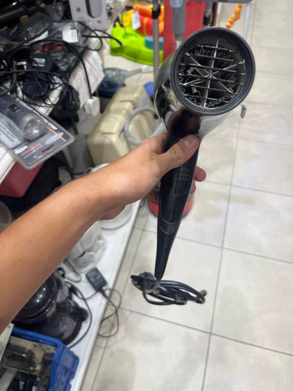 Remington Blow dryer - Electric*