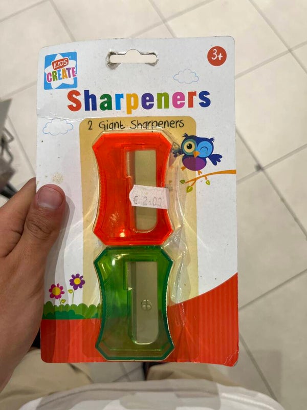 Giant Sharpners - Stationary*
