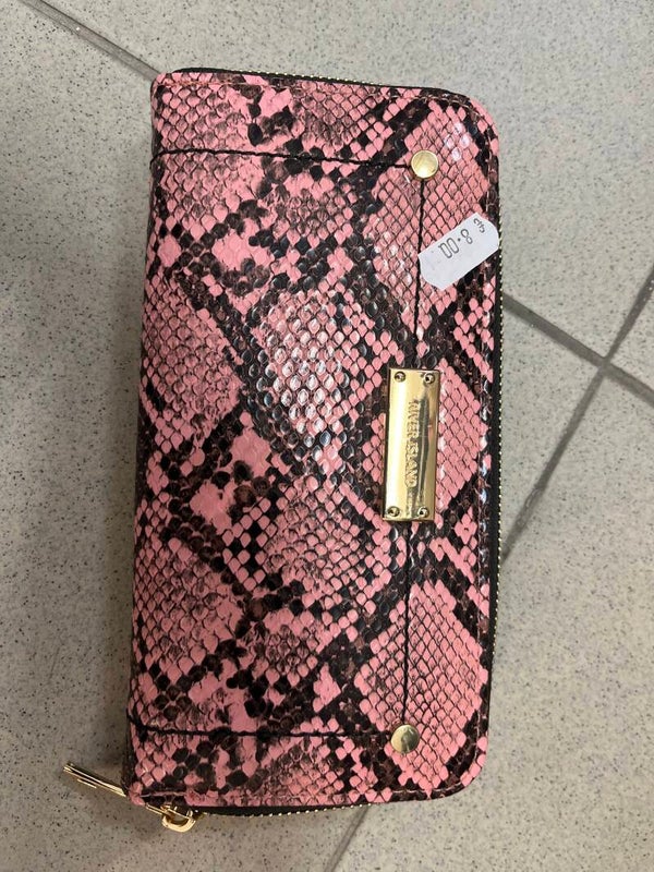 River island wallet***