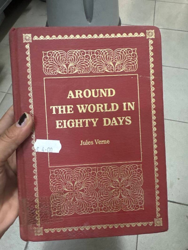 Around The World in Eighty Days - Books***