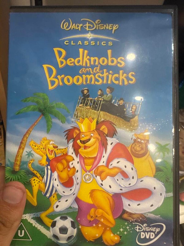 Walt Disney Classics Bedknobs and Drumsticks - movies*
