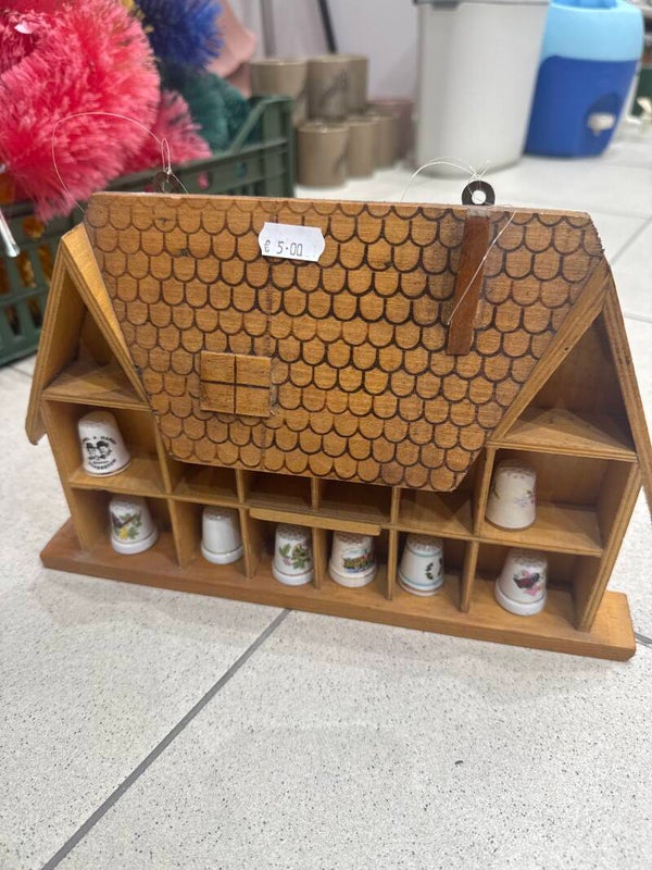 Thimble Display Shelf - Collectibles