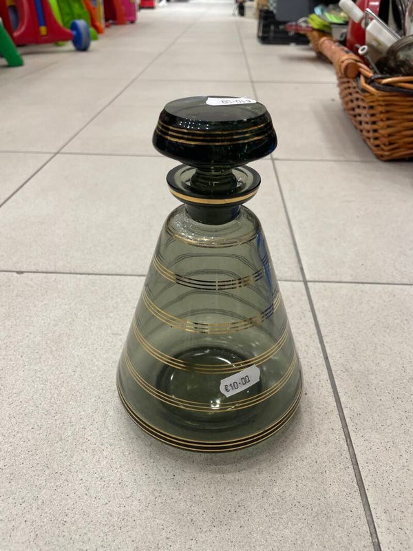 Glass Decanter - Supplies ***