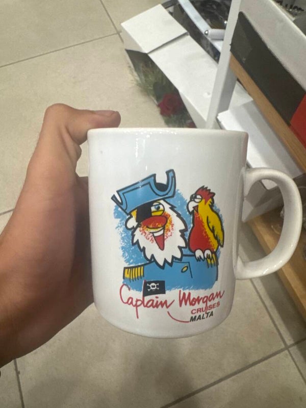 Captain Morgan cruises Malta Mug - mugs*