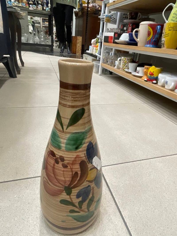Flower vase- Decor***
