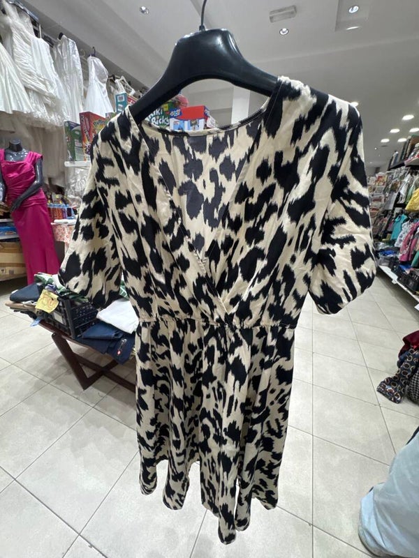 Women Leopard Top - Size M