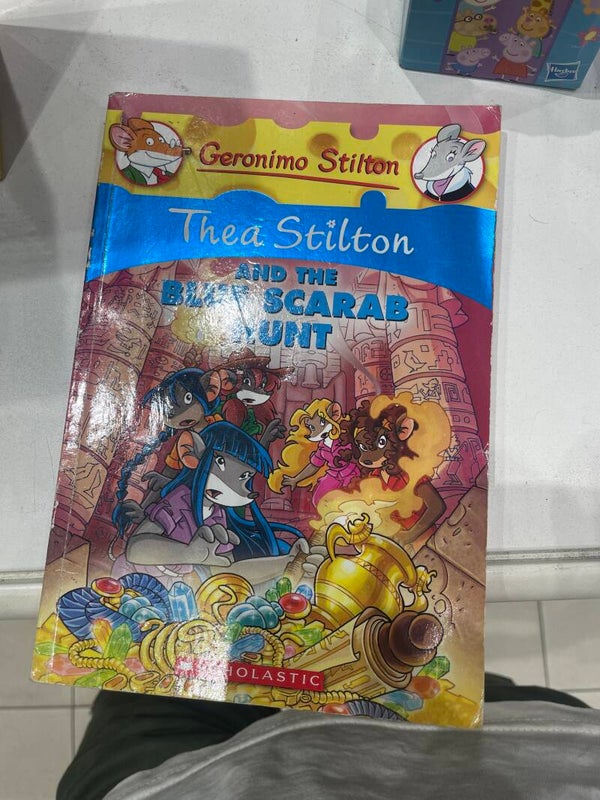 Thea Stilton and the blue scarab Hunt - books*