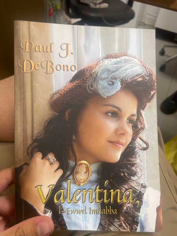 Valentina l-Ewwel Imhabba - Books*
