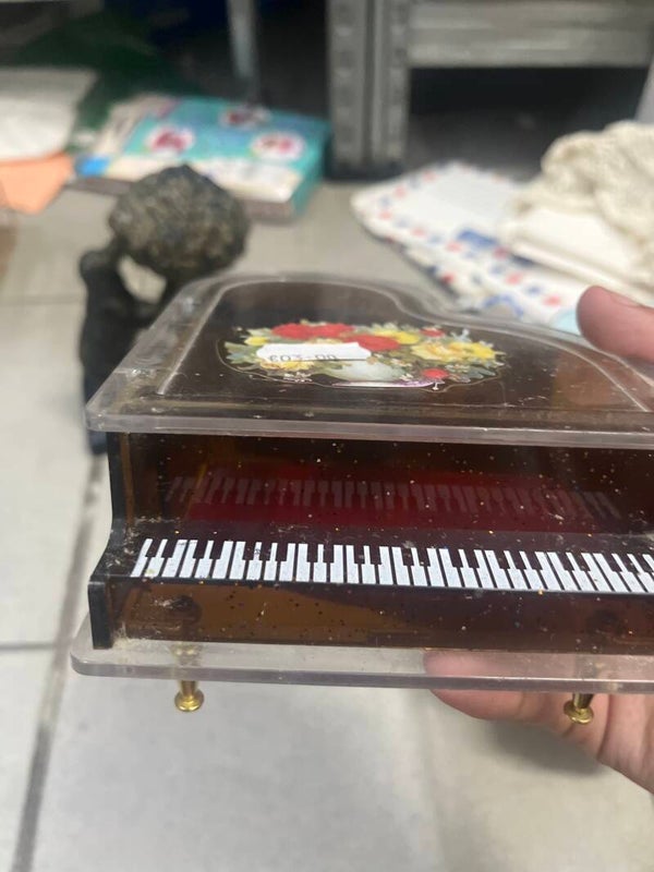 Piano Music Jewlery box - jewlery*