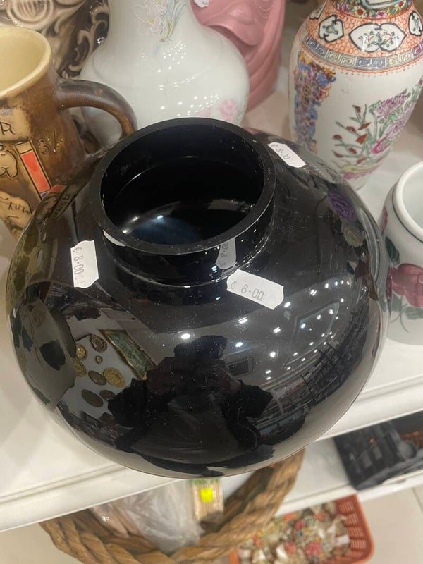 black glass vase - Decor*