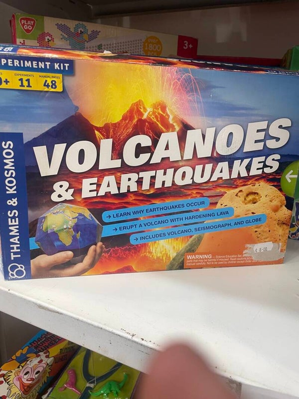 Volcanoes & earthquakes experiment kit - Games*
