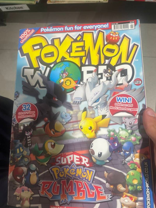 Pokémon world magazine - books*