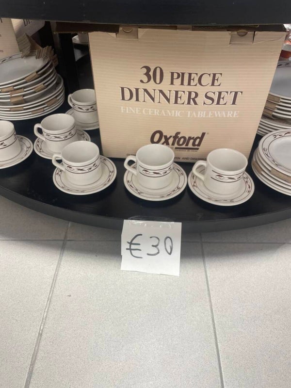 Ceramic tableware set - Home supplies*