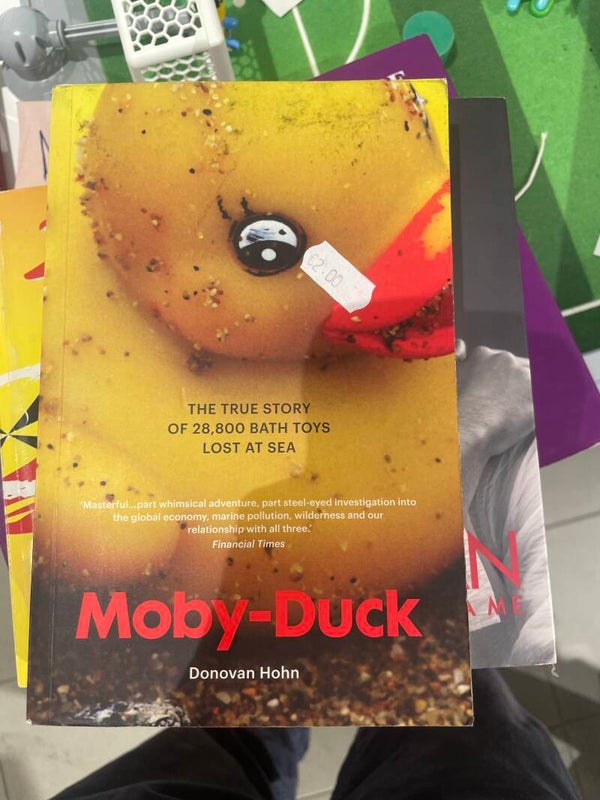Moby duck - books*