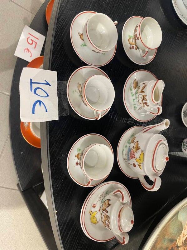 Miniature Set - Collectibles