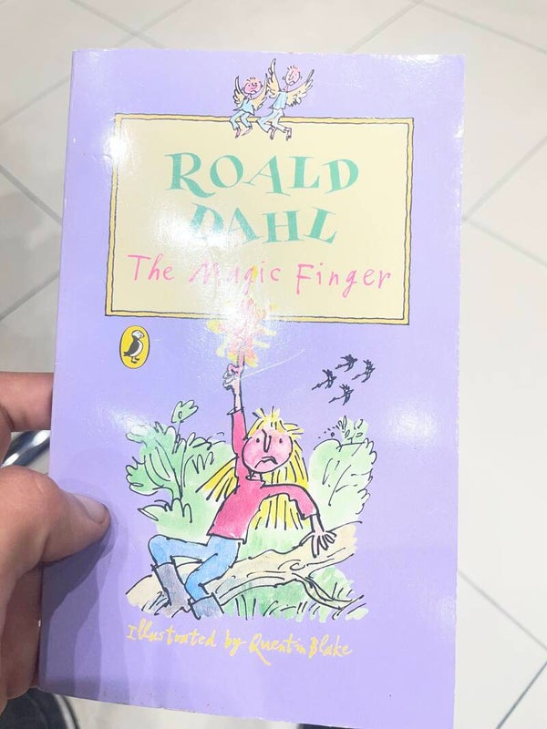 Roald Dahl The Magic Finger - Books