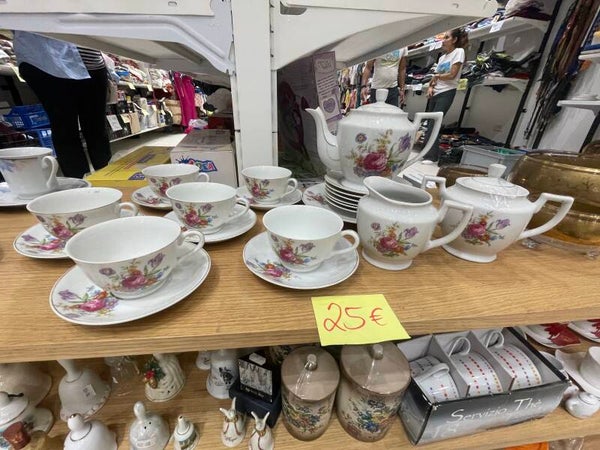 vintage porcelain floral tea set - Home supplies