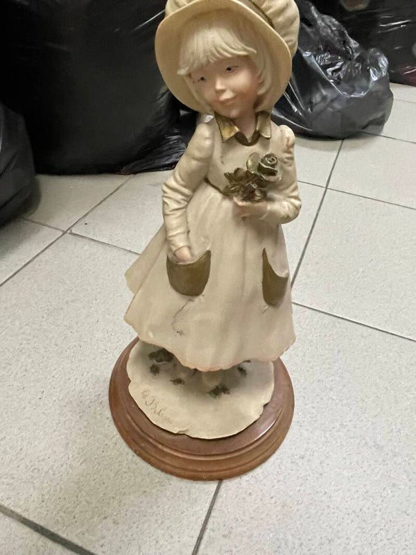 Girl Figurine - Collectibles*