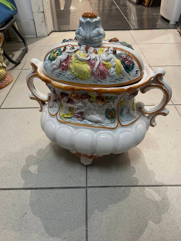 Vintage Capodimonte - Antiques*