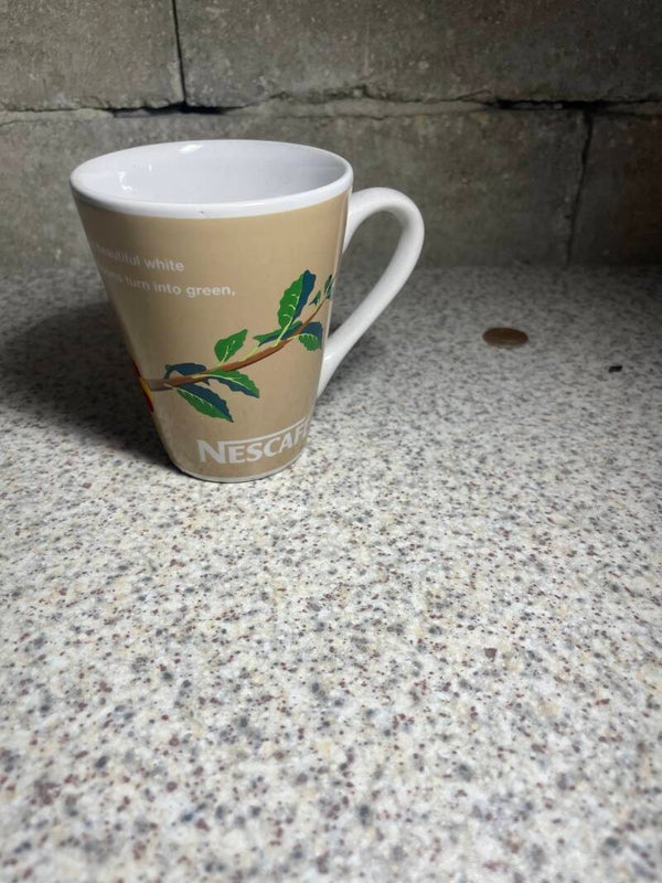 Nescafé x1 - mugs*