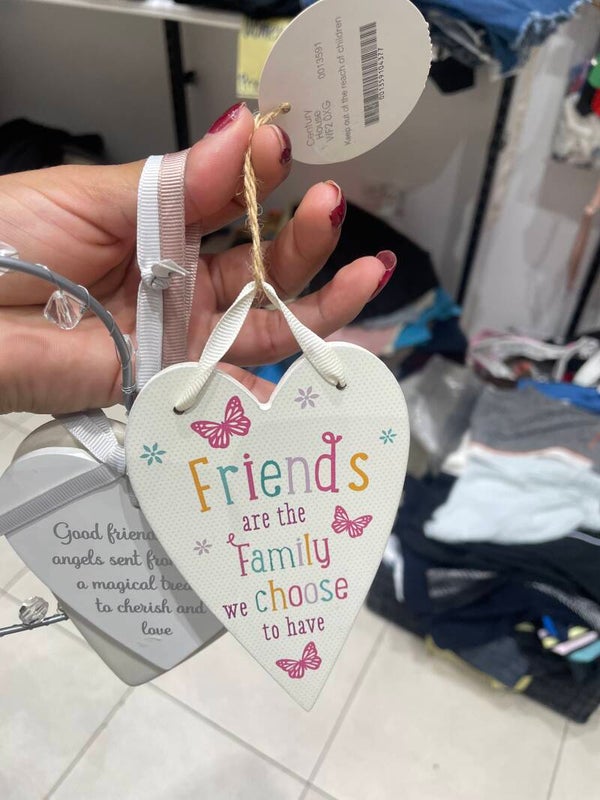 Heart Shape Hanging Plaque -Decor ***