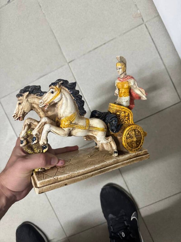 Roman Chariot - Figurines