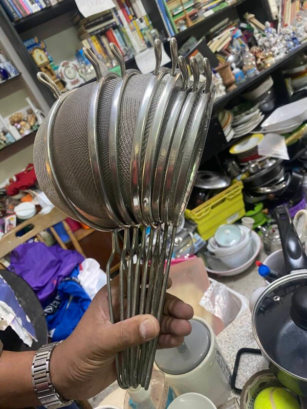 Strainers- Supplies - 2€ Each**