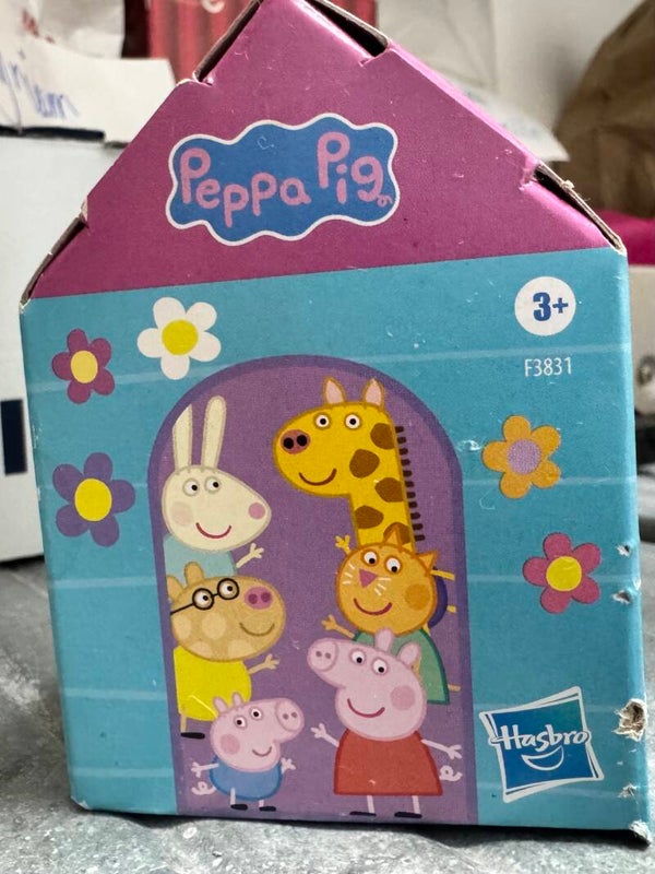 Peppa Pig Clubhouse Surprise - Toys
