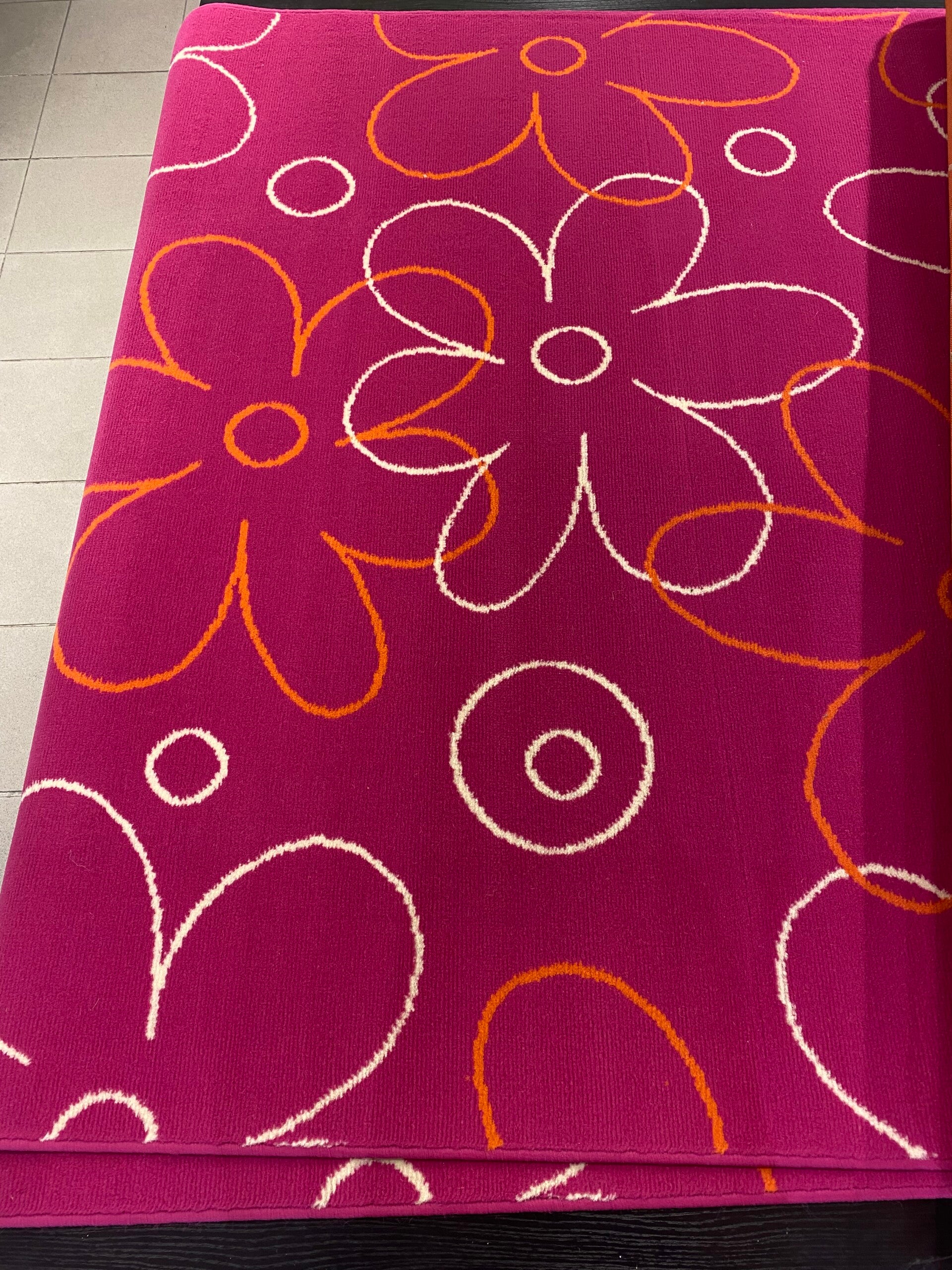 Carpet 160 x 225cm - Carpets