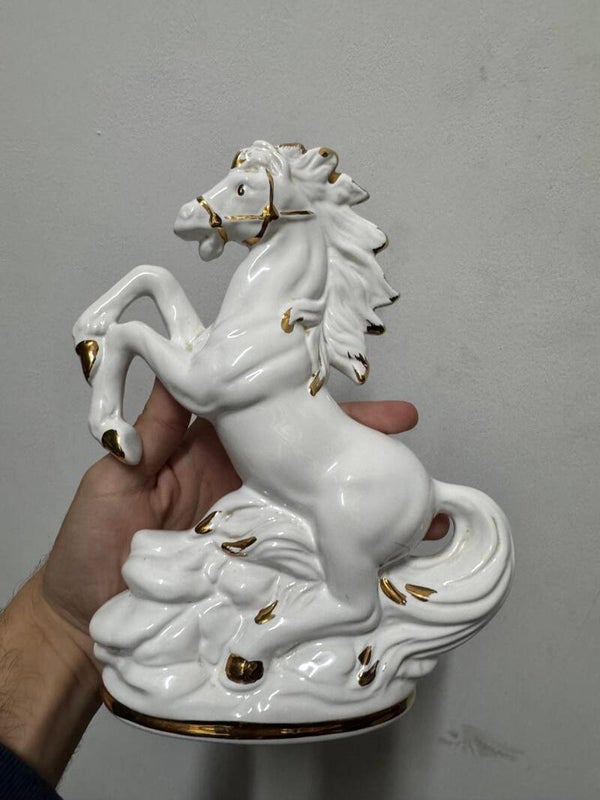 Ceramic Horse - Figurines