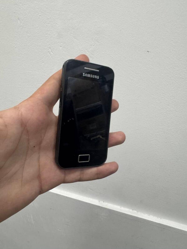Samsung Phone - Collectibles