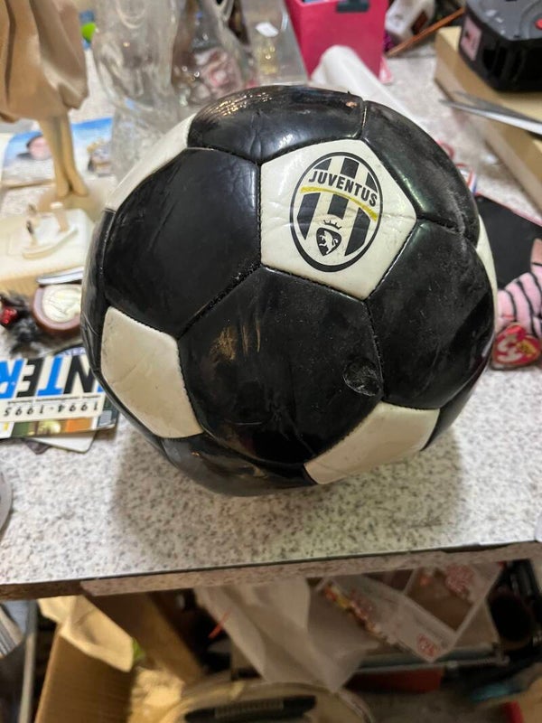 Juventus Ball - Toys