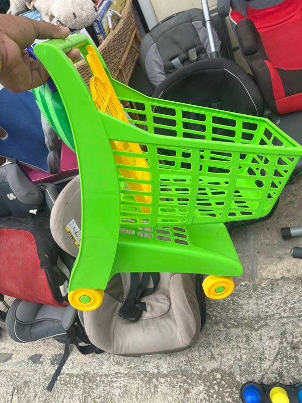 KIDS TROLLY ~TOYS~***