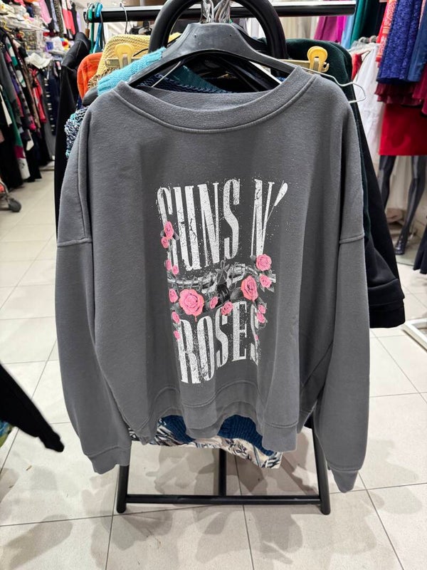 Women Sweat Shirt - Size L ***
