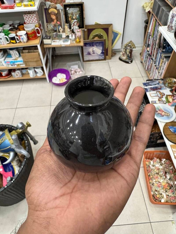 Round Vase - Decor***
