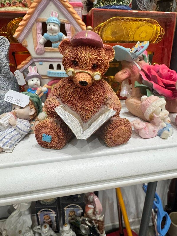 Teddy bear figurine - figurines*