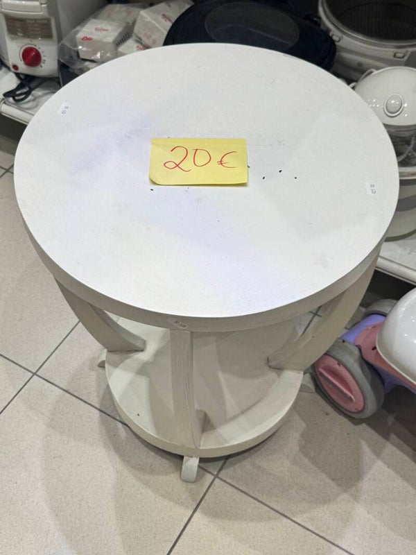 white round end table - decor*