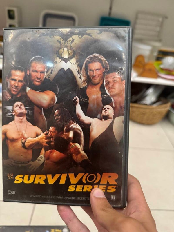 WWE survivor series DVD - movies*