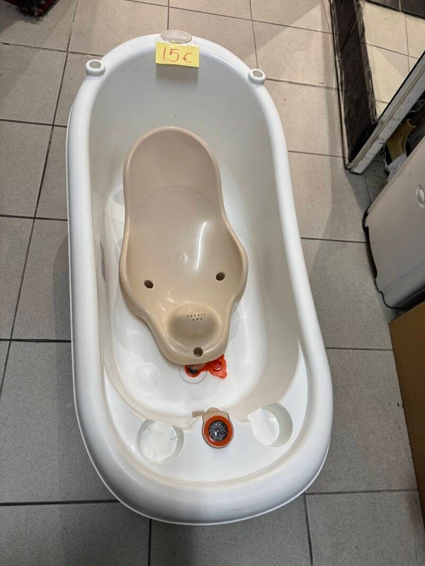Baby Bathtub - Babies