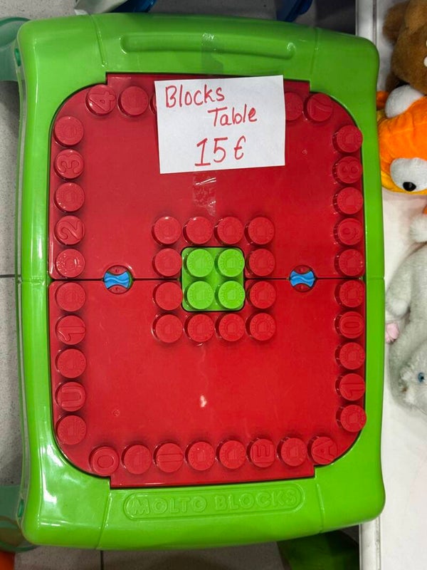 Blocks Table - toys*