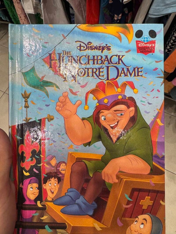 Disney’s The Hunchback Of Notre Dame - Books*