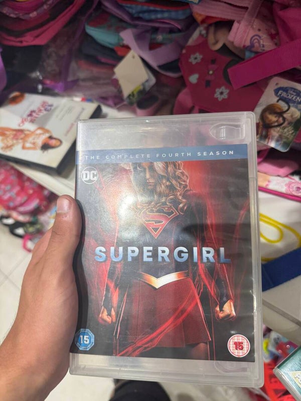 Super Girl - The Complete Fourth Season - Movies*