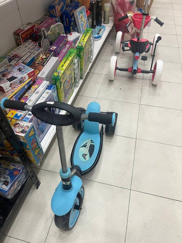 Kids Scooter - Size 5/8 Years - Toys
